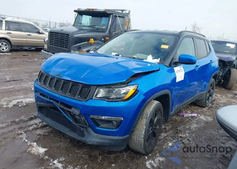 2018 Jeep Compass Altitude 4X4 z USA, uszkodzony, nr VIN 3C4NJDBB7JT455117